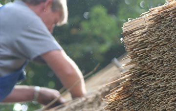 professional Quarry Heath thatchers